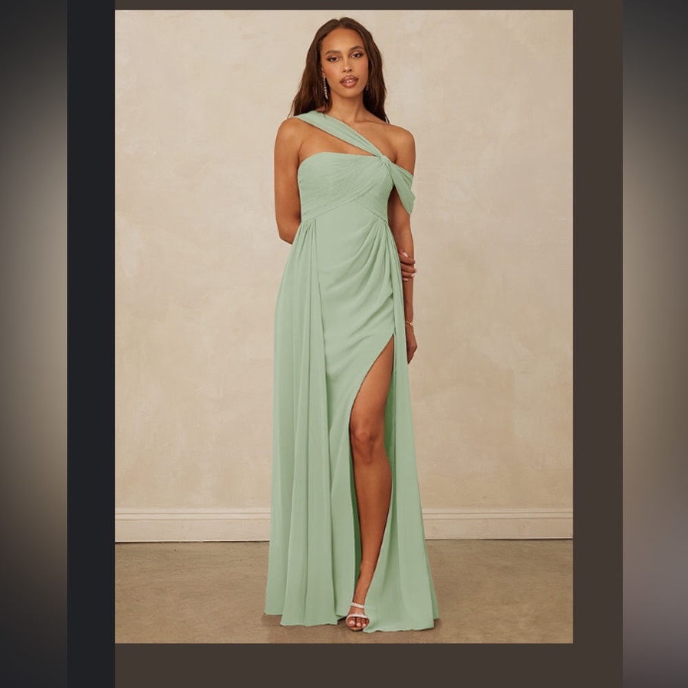 Azazie by Christian Siriano Sage Dress Size 6